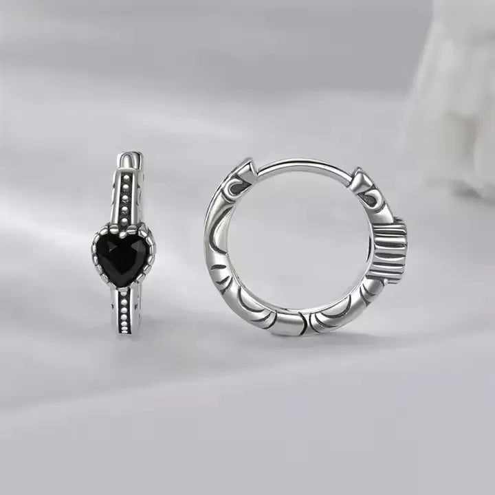 Brinco Love Black em Prata 925